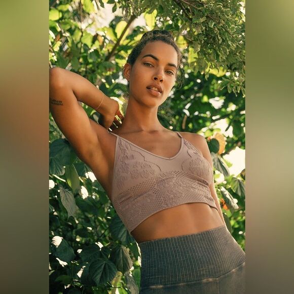 NWT! Free People Candy Seamless Bralette - Picture 2 of 8